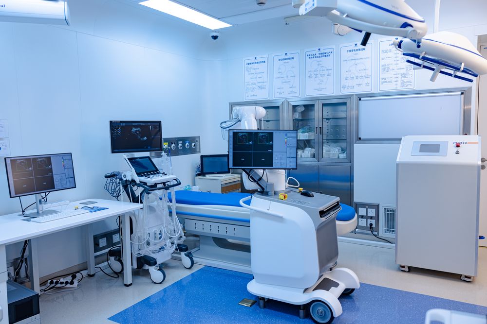 HIFU treatment room with the ultrasound treatment system